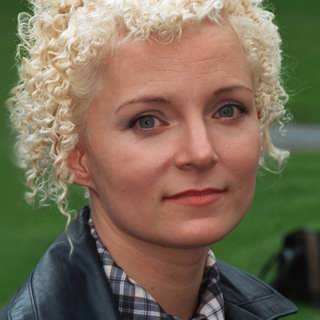 Bea Uusma 1998