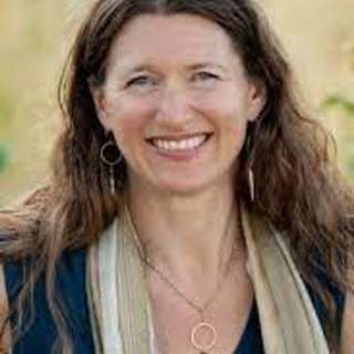 Episode 22- Polyvagal Theory and Yoga for Trauma with Dr Arielle Schwartz