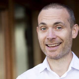 Jesper Rönndahl kämpar för att inte vara en besserwisser