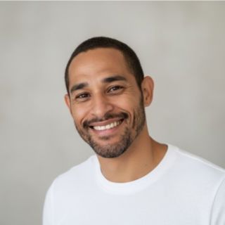 1197: The CFO Who Learned Finance by Owning Sales | Sinohe Terrero, CFO, Envoy