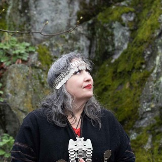 Shamanen Francisca Infante Berättar Om Att Känna För Mycket
