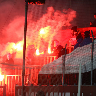 Live fra Sportsbaren: Bluss-diskusjon igjen, det fantastiske med fotball og kan det gå galt i Jerevan?