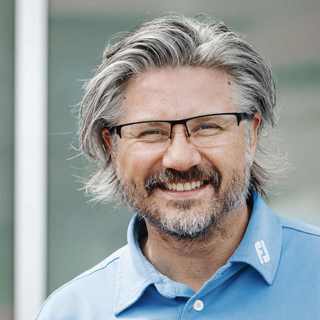 75 Knowledge graphs, ice hockey and digital twins, with Stefan Telhammar, Scania (Swe)