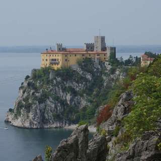 Friday, December 12, 2025 - We're fond of FONDANT ... and the rest of the grid, too! đ