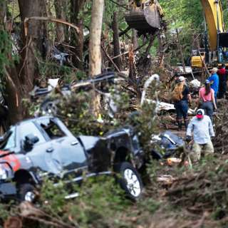 Missing Person Count Drops in Kerr, Dragon Bravo Fire Impacts Grand Canyon, Texas GOP Pursues Redistricting Plans, Trump Sues WSJ Over Epstein Letter, and more...