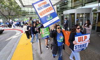 Massive strike at Kaiser Permanente enters third week