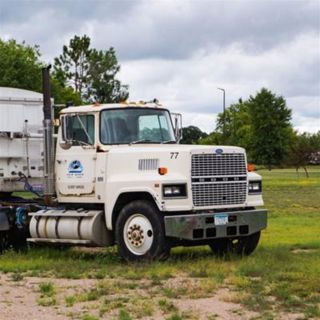 Ford Tractor Trailer Semi Truck Idling - 10 Hours Sleep Sound