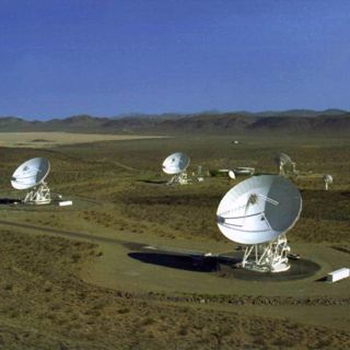 Calling ET, with Dr. FunkySpoon – StarTalk All-Stars