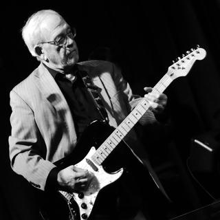 Dick Bauerle at Kenilworth Library