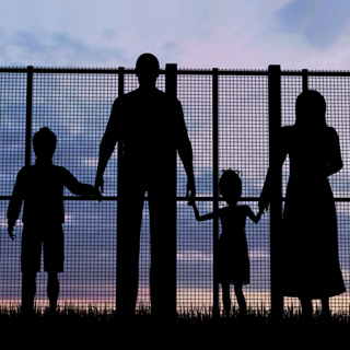Assessment of Psychosis Risk Among Refugees