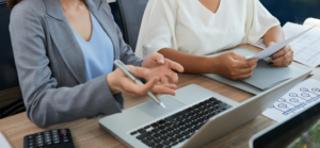 Blogcast: Price Segmentation by Negotiating