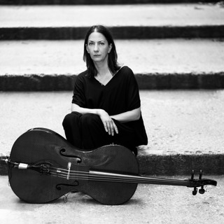 Radio Alhara راديو الحارة - Artist interview, Julia Kent