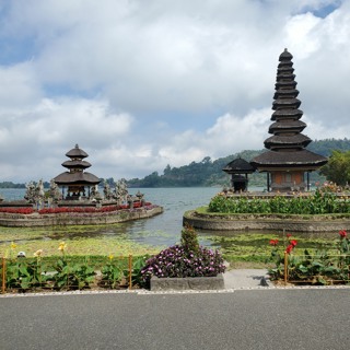Ep. 191: Patron Adventures in Asia - David Rockman on Family Travel Bali