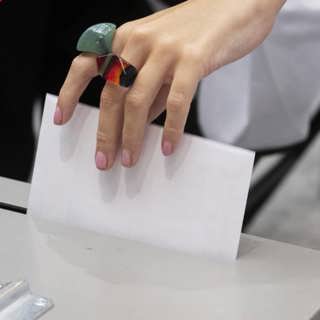 Wararka Maanta ee Radiyaha Iswiidhen