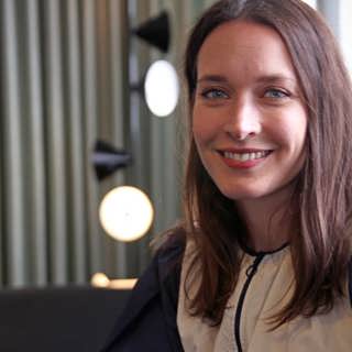 Josefin Asplund: "Som kvinna får man sällan använda svärd"