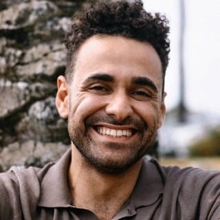 Building Bridges to Belonging: A Conversation with Ari Adnan Cibari