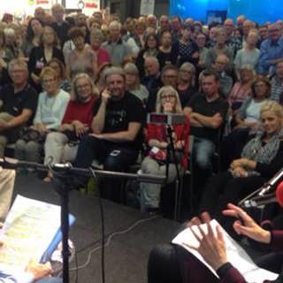 Spanarna direkt från bokmässan i Göteborg 2015 – I panelen: Jonas Hallberg, Jessika Gedin och Göran Everdahl