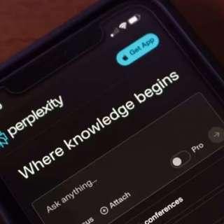 NY Times Accuses Perplexity, Tech Giants Embrace Passwordless Future, Revolutionary Keyboard Promises Ergonomic Bliss, Amazon Partners with Databricks, and more...