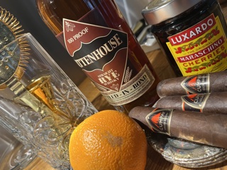 Avsnitt 288, Cumpay Volcan Maduro och Old fashioned