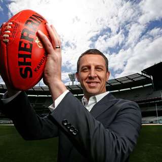 Friday Night Footy: Leo Barry - Sydney Vs Adelaide