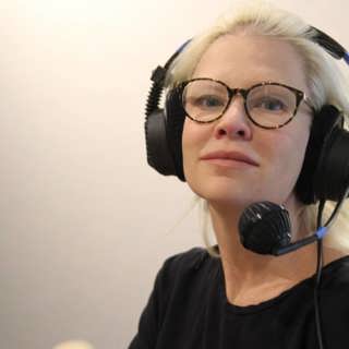 Linda Lampenius: Mamma tog handen full av tabletter
