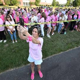 Hundreds of Women Rally for Mom Who Killed Children