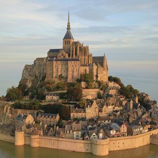 Four Wonders of the Middle Ages (ASMR History)