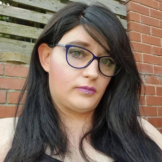 Ep-18 Isolde O'Shannon, Plymouth Herald interview, 4Chan, Activism and Transition Story