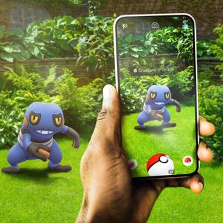 #334: Pokemon Go In Japanese Cemetery