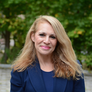 Renee Exelbert