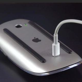 Mark Gurman: "Magic Mouse rediseñado, Y iPad Plegable"