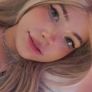 ASMR In Bed with Me | DOLLBLUSH ASMR