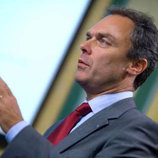Jan Björklund: Gömda barn får rätt till skolgång