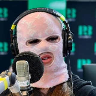 Fröken Snusk: ”Min mask är som mina trosor”
