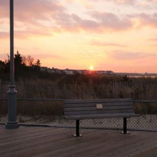Sunset Dock Waves - 10 Hours Sleep Sound