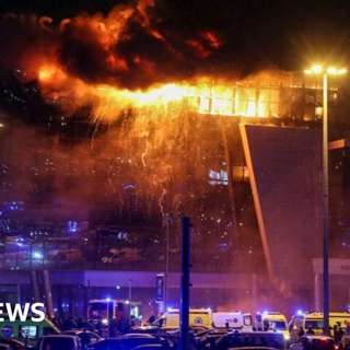 Putin Blames West for ISIS Attack, France's Public Deficit Soars, Record High Chocolate Prices, Germany's Michelin Star Restaurants, and more...