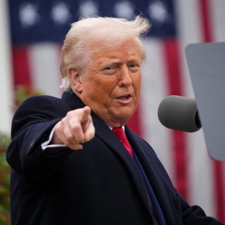 Кому Трамп объявил торговую войну