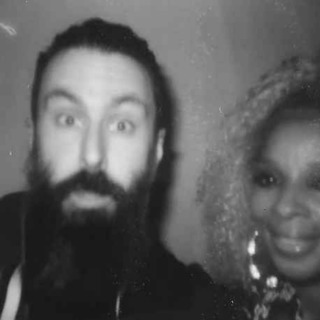 Mary J. Blige (What's The 411? / The Umbrella Academy / Queen of Hip Hop Soul) • Friday Rewind