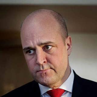 Hur ska Reinfeldt ta tillbaka initiativet?