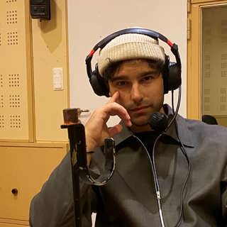Eric Saade: Att skriva musik är som tortyr