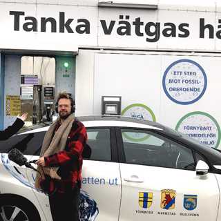 Med vattenånga ur avgasröret