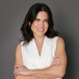 143: Finding home with Lucinda Hartley