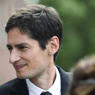 Dagens Nyheters inre liv fyllt av konflikter under corona, SR-ledningen om turbulensen på Ekot, slagsida vänster i Godmorgon världens panel?