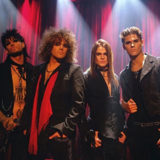 Brothers in Rock: SISTERS DOLL's Journey From Collie To Global Stardom