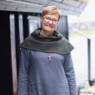 Å ta opp ein pilegrimstradisjon - Føredrag på Kveldsgudsteneste 24.08.2025 v/Wenche Lindtner