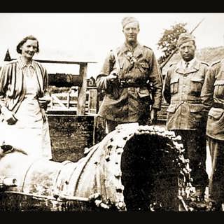 I krigets skugga: V2-roboten i Bäckebo