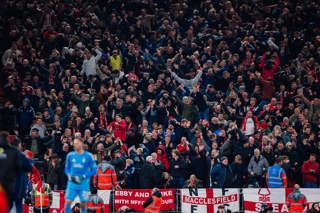 Sean bangs the drums: YATESY'S ESPRESSO BAR, 25th November 2025