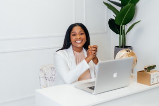 Leading with Humanity: Doris's Journey from Motherhood to Corporate Leadership