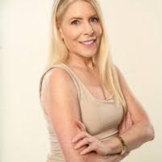Empowering Beauty: Sarah Kugelman, CEO and Founder of All Golden
