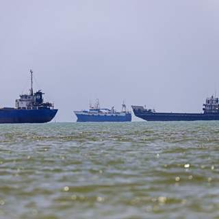 From Hormuz to Suez: the chokepoints of global power